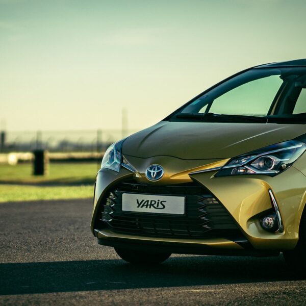 Porównanie: Toyota Yaris vs. Hyundai i20.