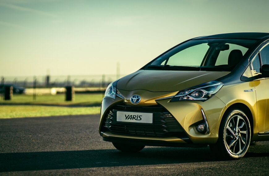 Porównanie: Toyota Yaris vs. Hyundai i20.