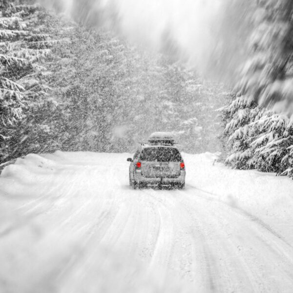 Jak przygotować samochód do zimy – kompletna lista kontrolna.